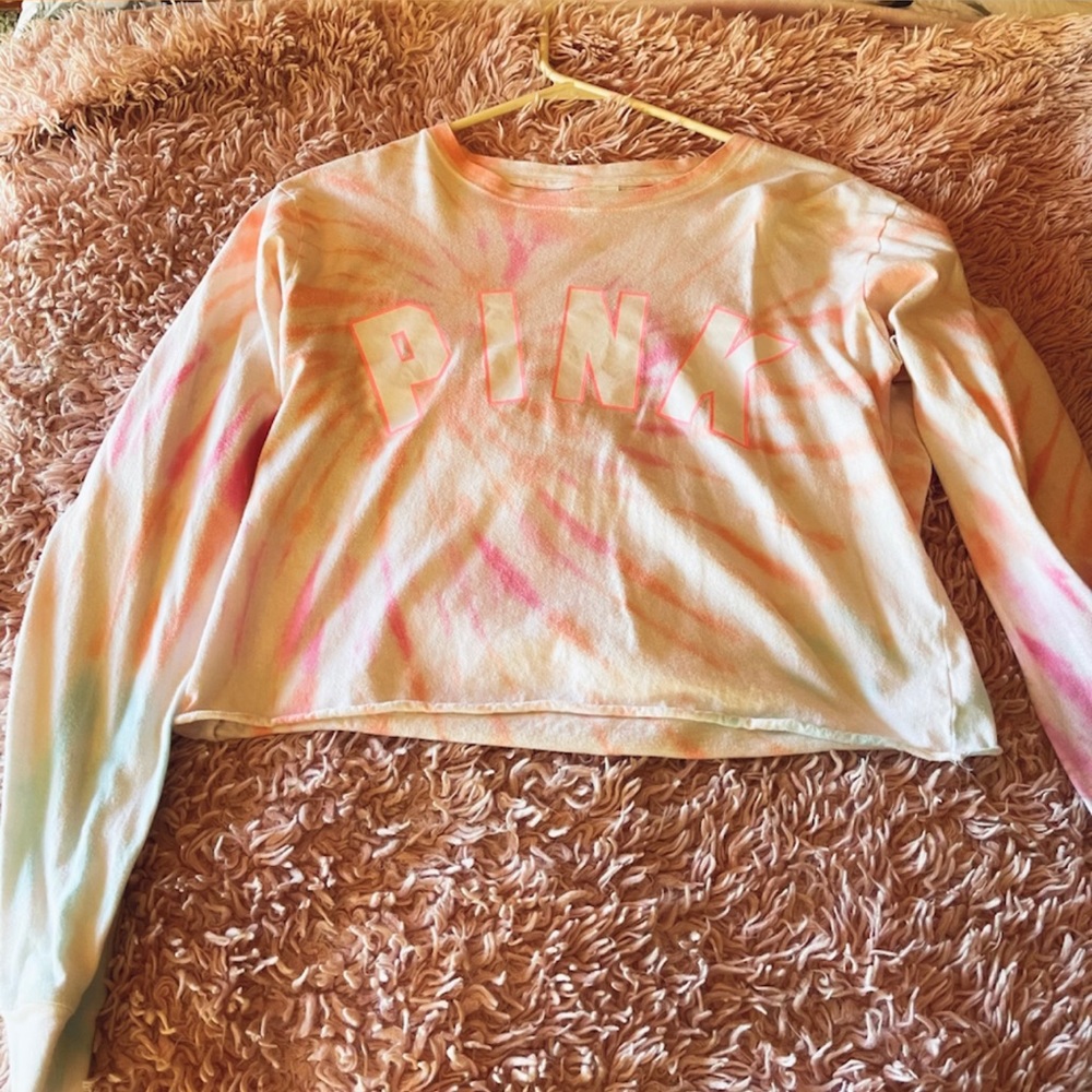 Cropped long sleeve